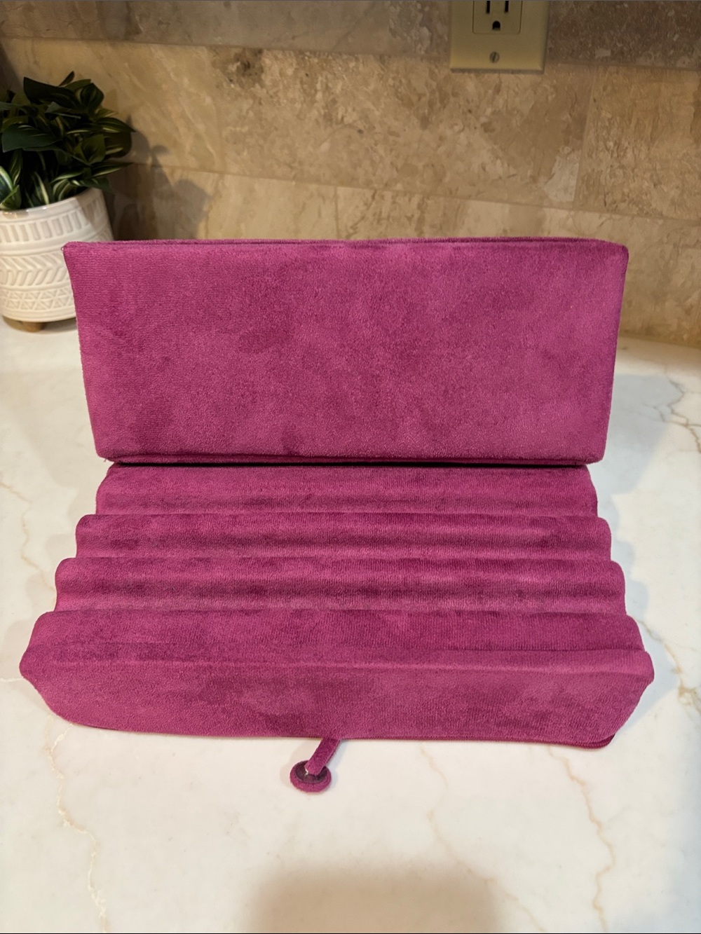 KDD Tablet or Book Pillow Holder, Foldable iPad Stand for Lap, Bed and Desk Pink